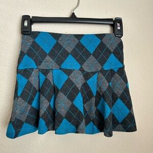 Blue and Gray Argyle Gir’s Skirt size S